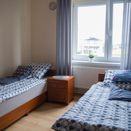 Pod Kogucikiem Aparthotel Krzyzanowice Екстериор снимка