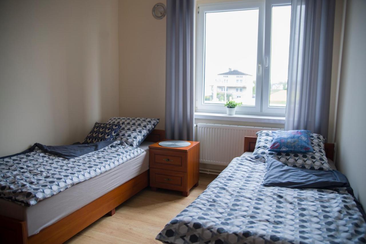 Pod Kogucikiem Aparthotel Krzyzanowice Екстериор снимка